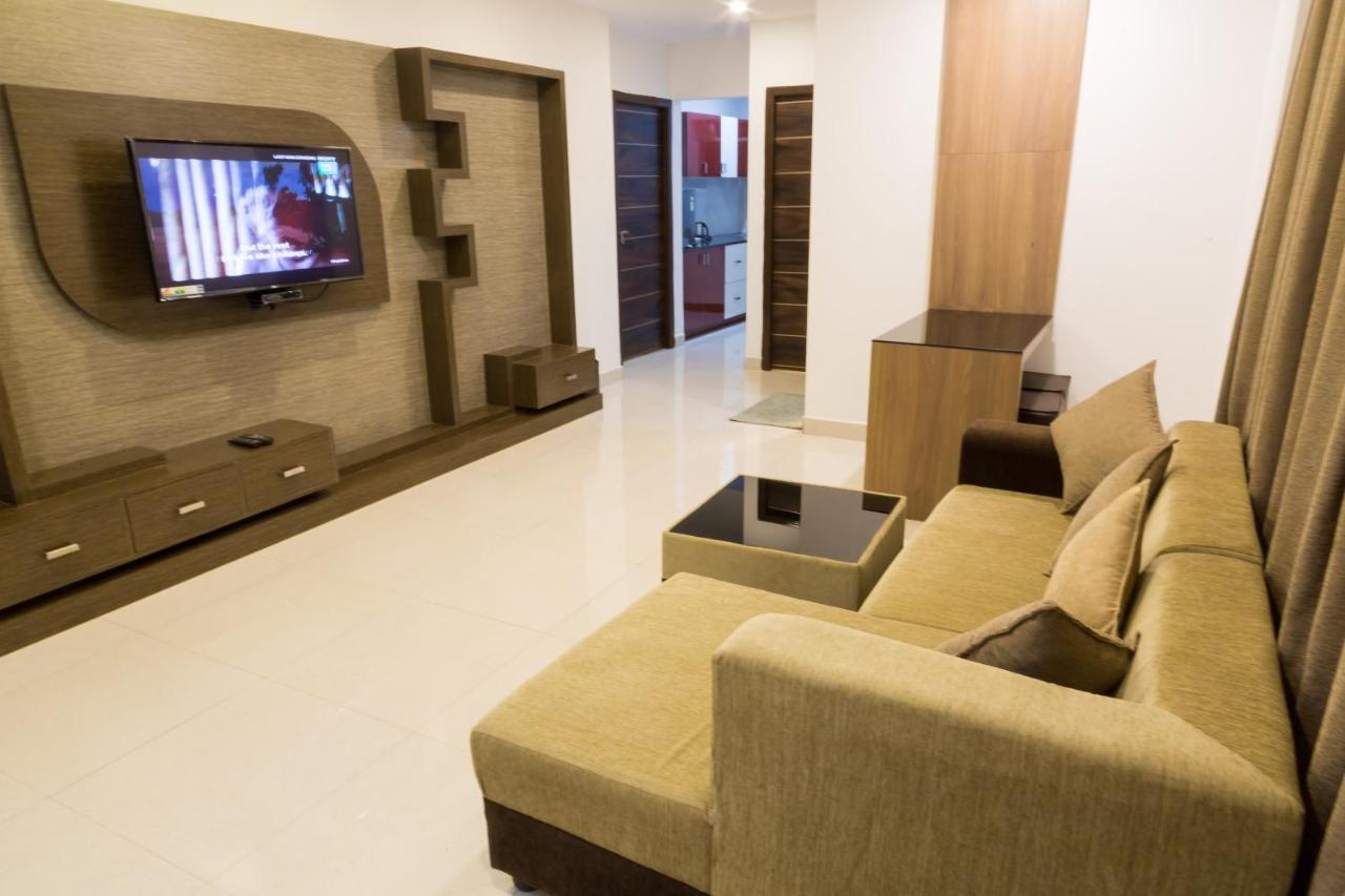 The Porch Inn Hotel/Service Apartments Bangalore Exterior photo